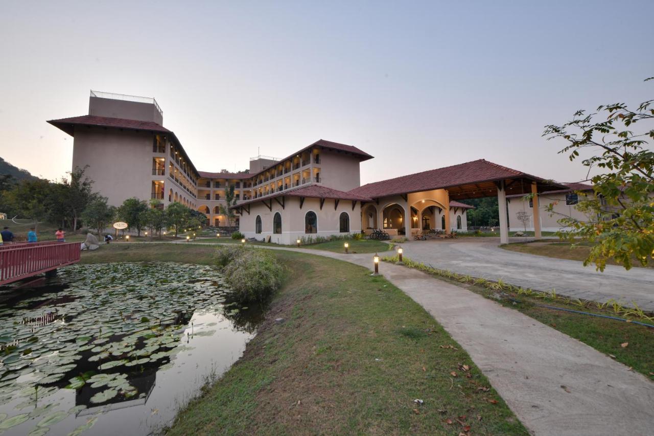 Bhanu The Fern Forest Resort & Spa, Jambughoda Εξωτερικό φωτογραφία