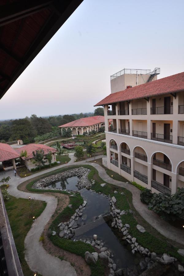 Bhanu The Fern Forest Resort & Spa, Jambughoda Εξωτερικό φωτογραφία