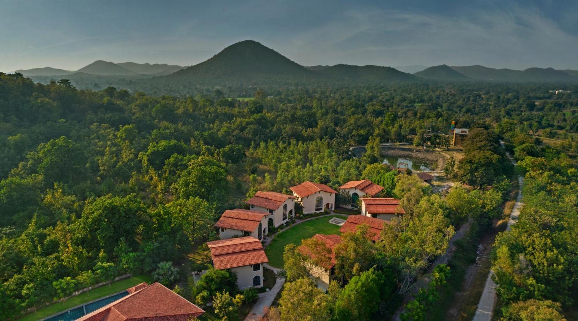 Bhanu The Fern Forest Resort & Spa, Jambughoda Εξωτερικό φωτογραφία